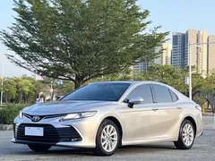 2021 Toyota Camry 2.0G Luxury — фото 1