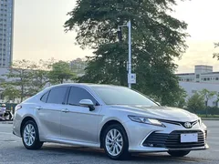 2021 Toyota Camry 2.0G Luxury — фото 3