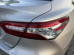 2021 Toyota Camry 2.0G Luxury — фото 11