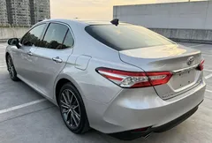 2021 Toyota Camry 2.5G Luxury — фото 5
