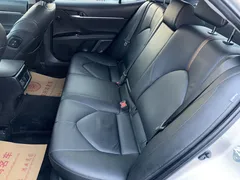 2021 Toyota Camry 2.5G Luxury — фото 12