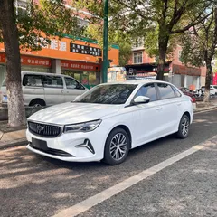 2023 Geely Emgrand 4th Gen Champion 1.5L CVT Flagship, белый — фото 1