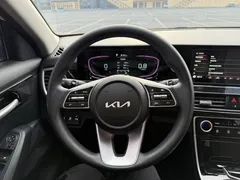2023 Kia Seltos 1.5L IVT Luxury, белый — фото 25