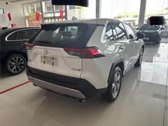 2023 Toyota RAV4 2.0L CVT 2WD, белый — фото 5