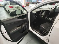 2022 Lexus NX 260 2WD, белый — фото 9