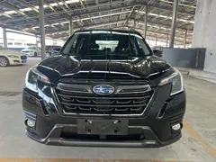 2022 Subaru Forester 2.0i AWD Luxury, чёрный — фото 2