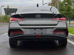 2023 Hyundai Elantra 1.5L CVT GLX Elite — фото 5