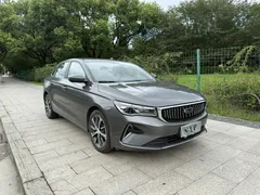 2023 Geely Emgrand 1.5L CVT Luxury Champion 4th Gen — фото 3