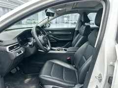 2022 Geely Emgrand 4th Gen 1.5L CVT Luxury, белый — фото 4