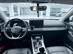 2022 Geely Emgrand 4th Gen 1.5L CVT Luxury, белый — фото 5