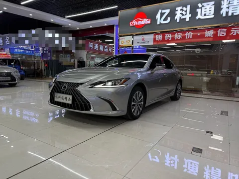 2022 Lexus ES 200 Excellence