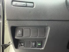 2023 Nissan X-Trail Classic 2.0L 2WD Premium, белый — фото 17
