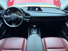 2022 Mazda CX-30 2.0L AT, красный — фото 20