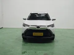 2023 Toyota Frontlander 2.0L CVT Leading, белый — фото 2
