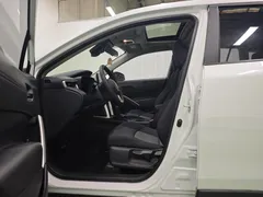 2023 Toyota Frontlander 2.0L CVT Leading, белый — фото 12