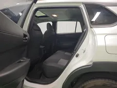 2023 Toyota Frontlander 2.0L CVT Leading, белый — фото 13