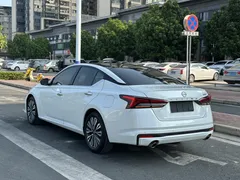 2022 Nissan Teana 2.0L XL-TLS, белый — фото 4