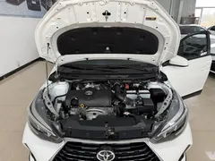 2022 Toyota Yaris L Zhixuan X 1.5L CVT Leading Plus, белый — фото 16