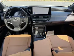 2022 Lexus ES 200 Excellence — фото 6