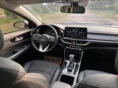 2021 Kia Cerato 1.5L CVT Fashion, белый — фото 14