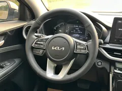 2021 Kia Cerato 1.5L CVT Fashion, белый — фото 18