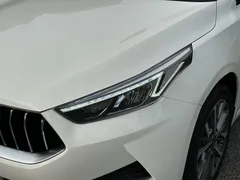 2021 Kia Cerato 1.5L CVT Fashion, белый — фото 24