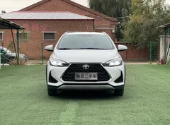 2022 Toyota Yaris L Zhixuan X 1.5L CVT Leading Plus, белый — фото 2