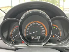 2022 Toyota Yaris L Zhixuan X 1.5L CVT Leading Plus, белый — фото 7