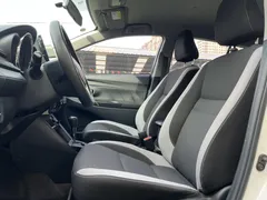 2022 Toyota Yaris L Zhixuan X 1.5L CVT Leading Plus, белый — фото 13