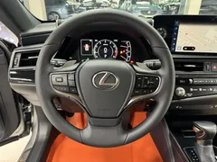 2022 Lexus ES 200 Excellence — фото 11