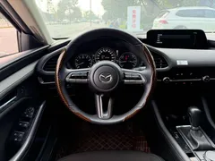 2023 Mazda Mazda3 2.0L AT, белый — фото 14