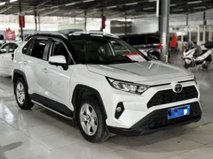 2021 Toyota RAV4 2.0L CVT 2WD Urban, белый — фото 3