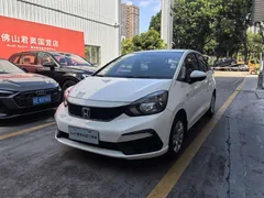 2021 Honda Fit 1.5L CVT, белый — фото 1