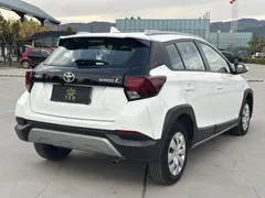 2022 Toyota Yaris L Zhixuan 1.5L CVT Leading Plus, белый — фото 6