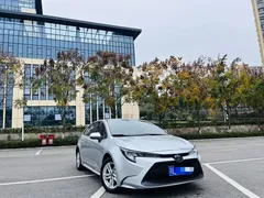 2021 Toyota Levin Hybrid 1.8H E-CVT Advanced — фото 2