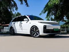 2023 Li Auto L7 Pro, белый — фото 3