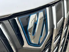 2021 Toyota Alphard Hybrid 2.5L Premium, белый — фото 17
