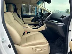 2021 Toyota Alphard Hybrid 2.5L Premium, белый — фото 19