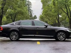 2024 Volvo S90 Plug-in Hybrid Plug-in Hybrid 4WD Long Range Zhiyi Luxury, чёрный — фото 4