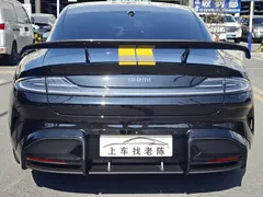 2025 Xiaomi SU7 Ultra Ultra, чёрный — фото 5