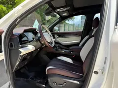 2023 Geely Monjaro 2.0TD AT 2WD, белый — фото 5