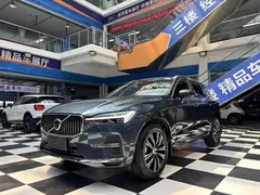 2022 Volvo XC60 4WD Luxury, синий — фото 1