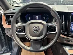 2022 Volvo XC60 4WD Luxury, синий — фото 6