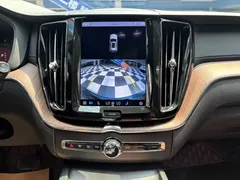 2022 Volvo XC60 4WD Luxury, синий — фото 10