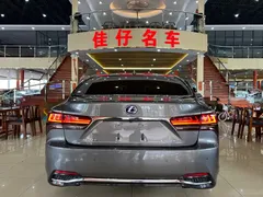 2021 Lexus LS 500h — фото 4