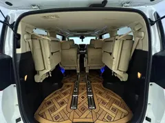 2021 Toyota Alphard Hybrid 2.5L Luxury — фото 10