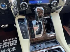 2021 Toyota Alphard Hybrid 2.5L Luxury — фото 28