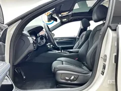 2022 BMW 6 Series GT 630i M, белый — фото 11