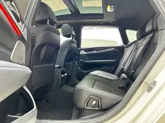 2022 BMW 6 Series GT 630i M, белый — фото 14