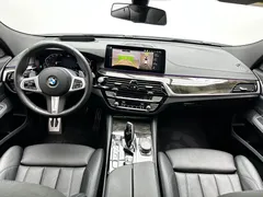 2022 BMW 6 Series GT 630i M, белый — фото 17
